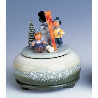 KWO Spieldose Winterfreuden mit Ski klein