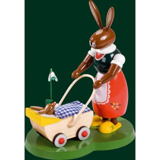 Richard Glässer Hase mit Kinderwagen