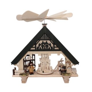 Ratags Pyramide Kunsthandwerk